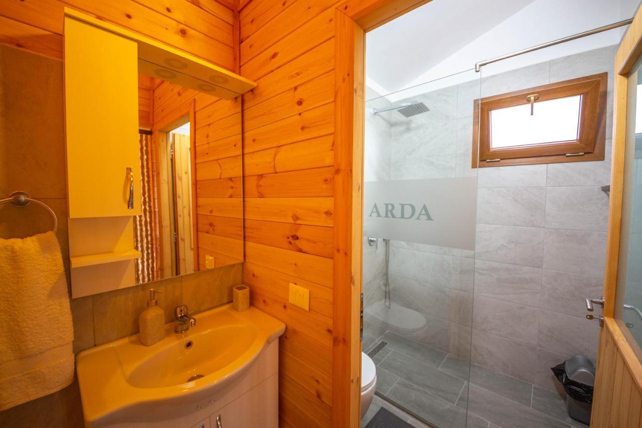 Villa Arda Qerret Exterior photo